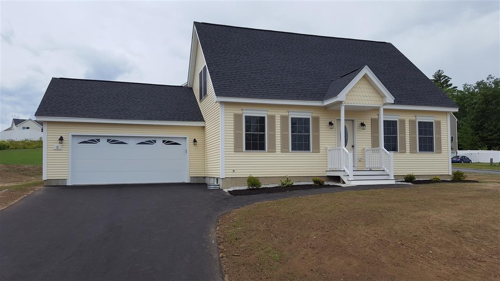 5 Crawford Ln, Hooksett, NH 03106 - photo 1