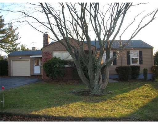 192 Brayton Ave, Cranston, RI 02920 - photo 1