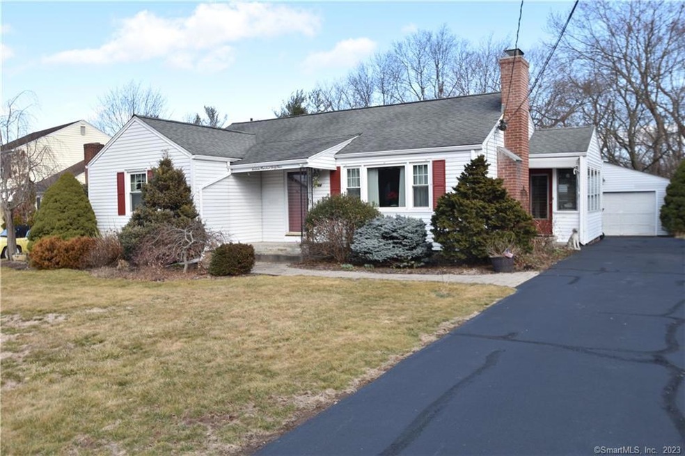 1344 Crest Dr, Windsor, CT 06095 - photo 1