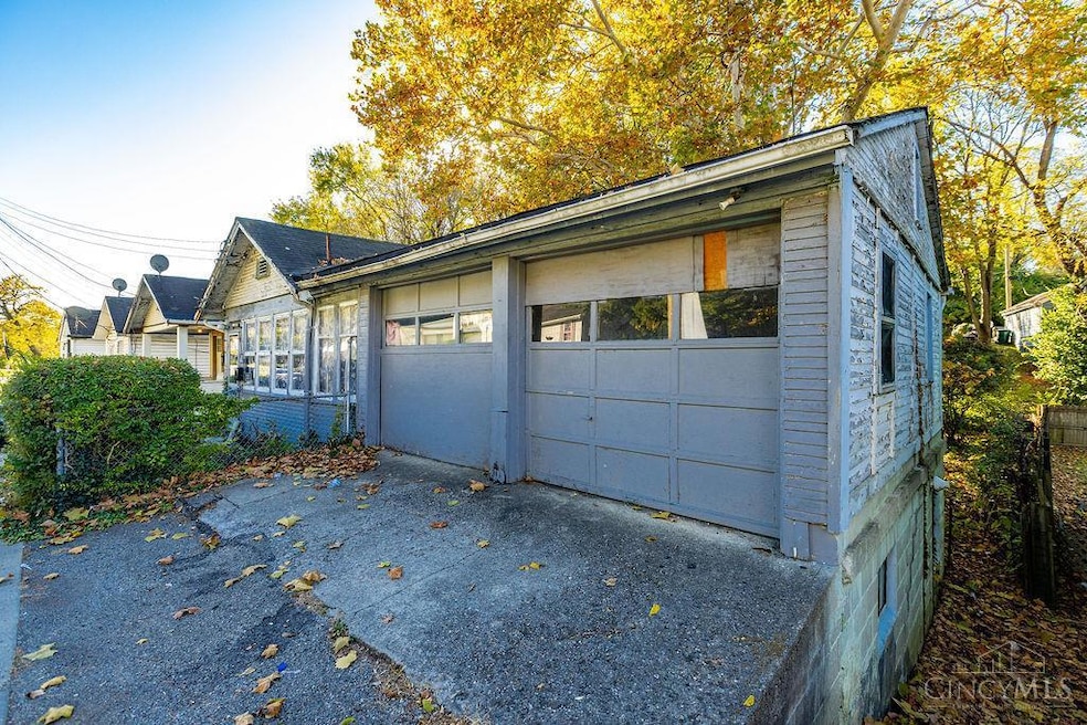 6241 Betts Ave, Cincinnati, OH 45224 - photo 1