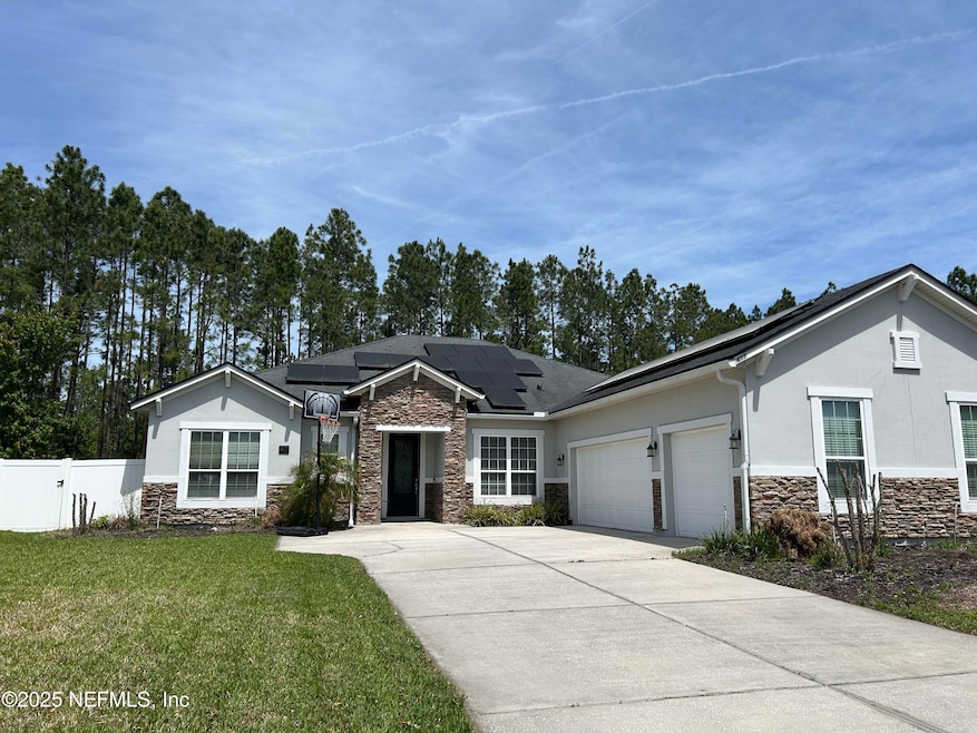 Under Contract $550,000 • Co-Listing Agent