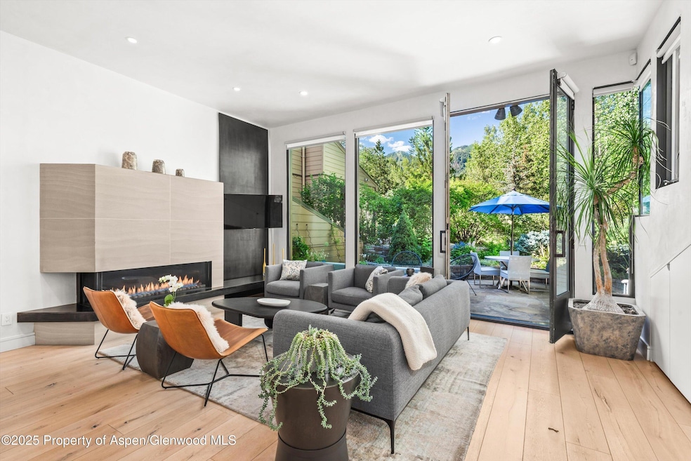 For Sale $8,500,000 • Co-Listing Agent