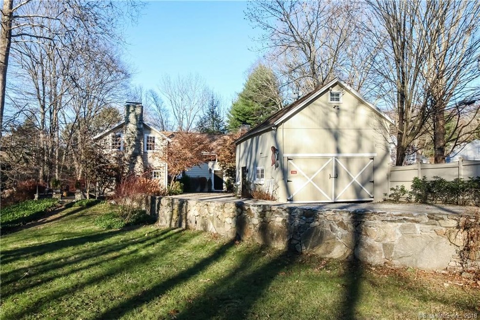 184 Lyons Plain Rd, Weston, CT 06883 - photo 1