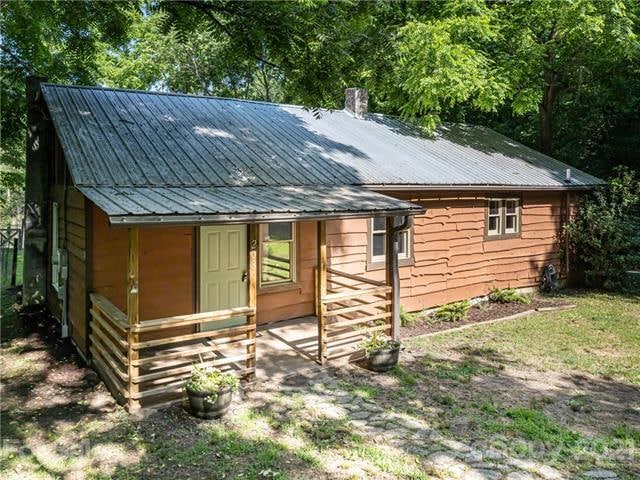 208 Dix Creek Chapel Rd, Asheville, NC 28806 - photo 1