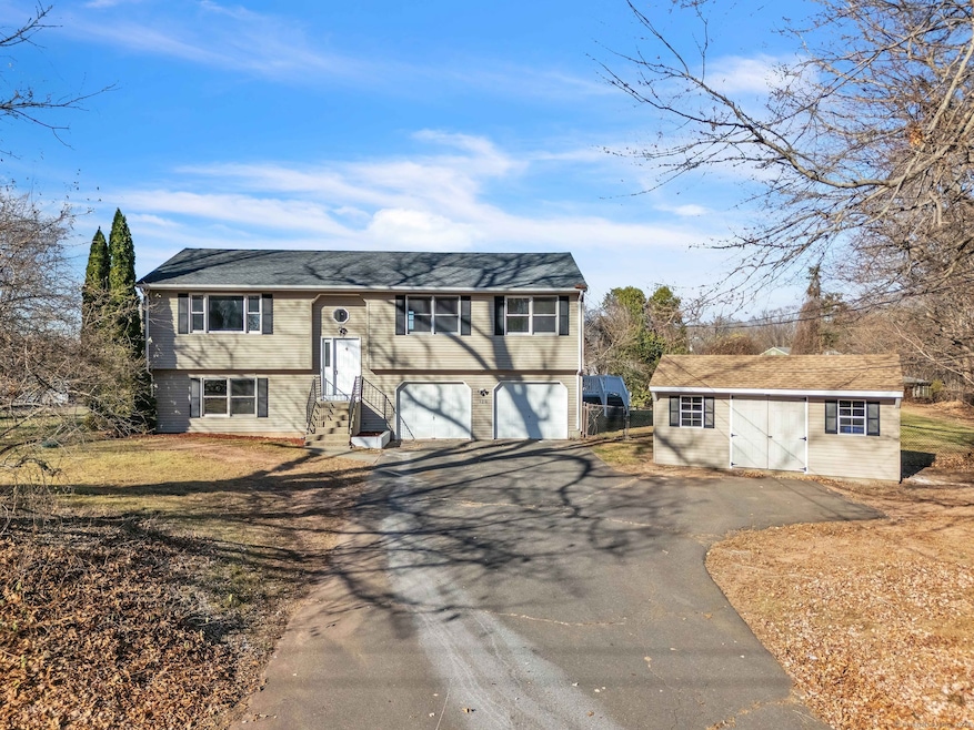 120 Rye St, Broad Brook, CT 06016 - photo 1