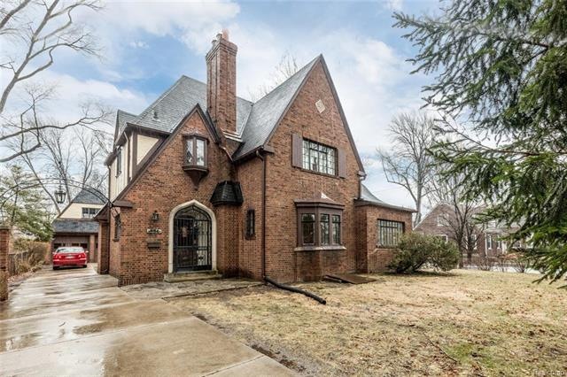1 904 Barrington Rd Grosse-large-030-25-904 Barrin