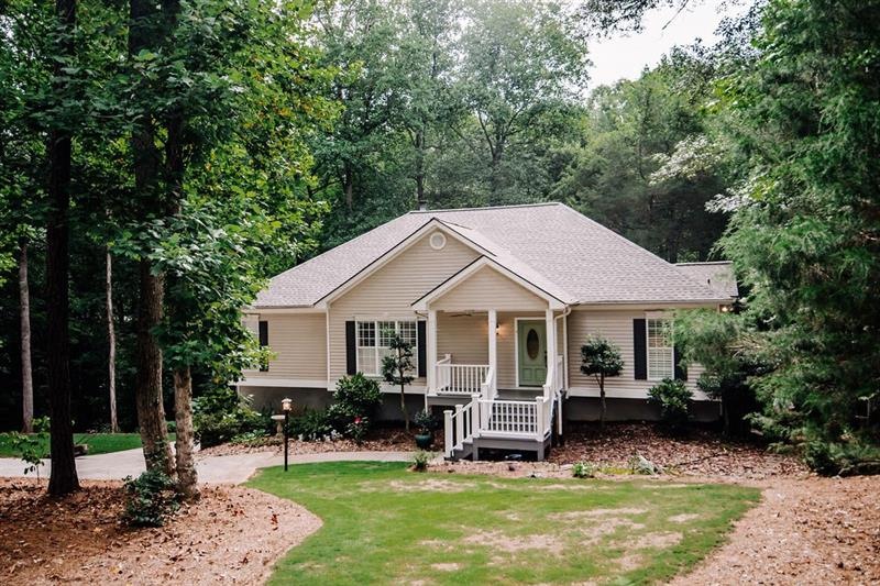 5555 Fisherman Ct, Villa Rica, GA 30180 - photo 1