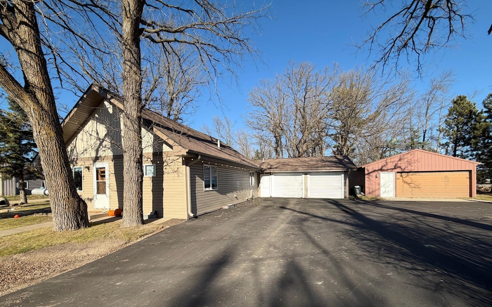 230 Whipple Ave E, Hackensack, MN 56452 - photo 1