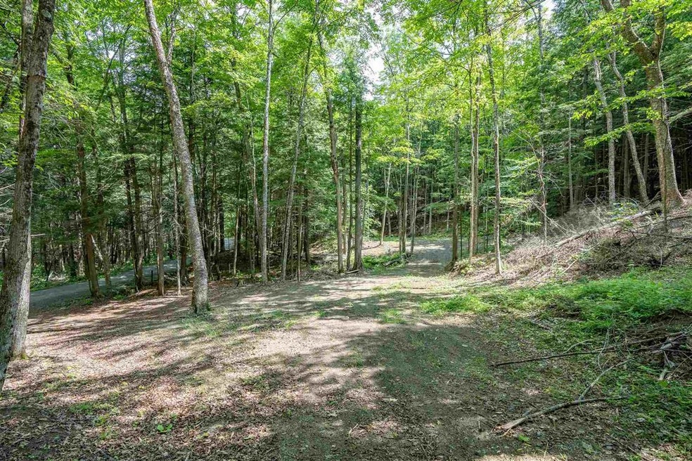 00 Starbuck Rd, Pomfret, VT 05084 - photo 1
