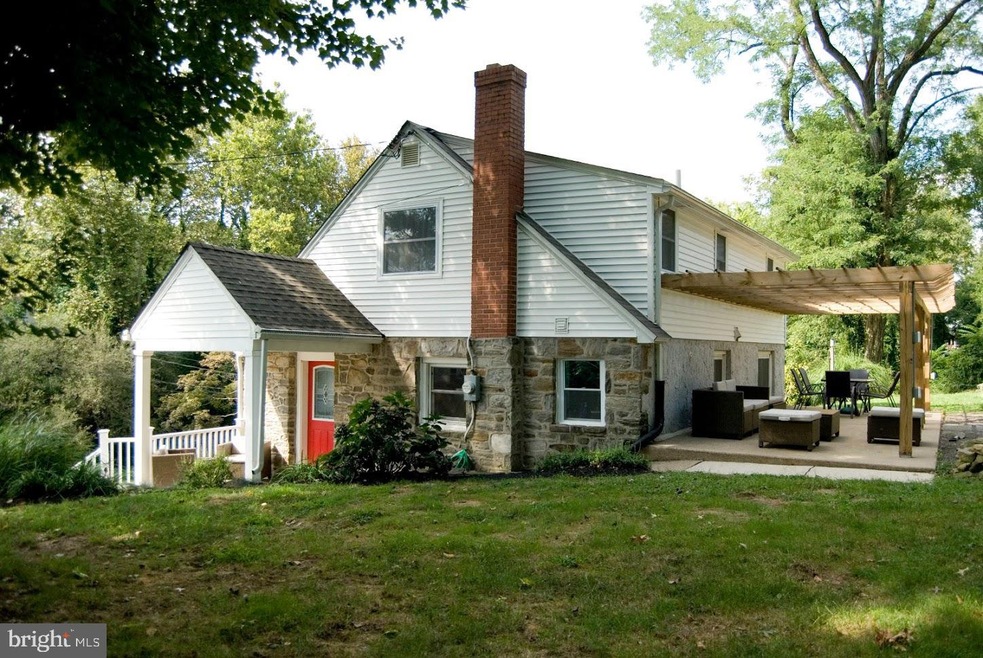 406 Private Rd, Woodlyn, PA 19094 - photo 1