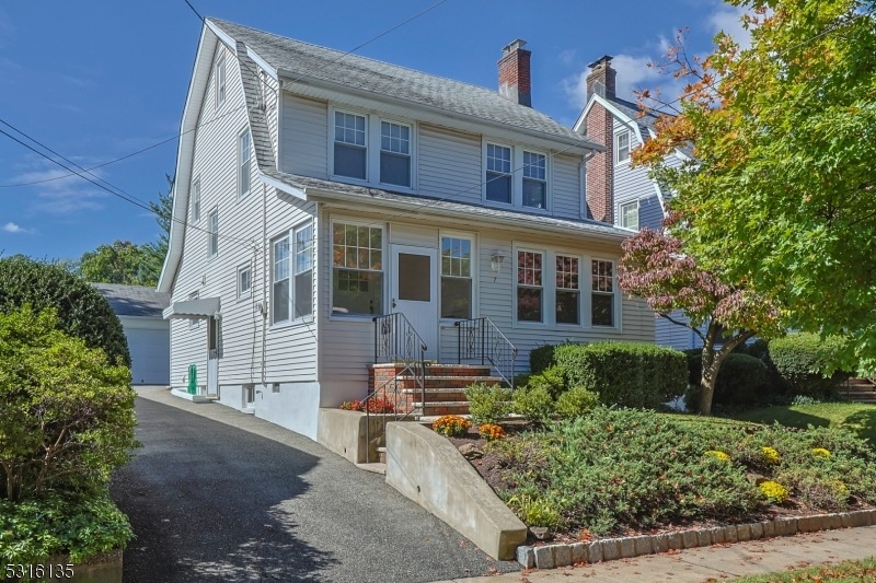 7 James Ct, West Orange, NJ 07052 - photo 1