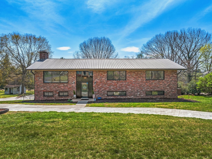 For Sale $585,000 • Co-Listing Agent