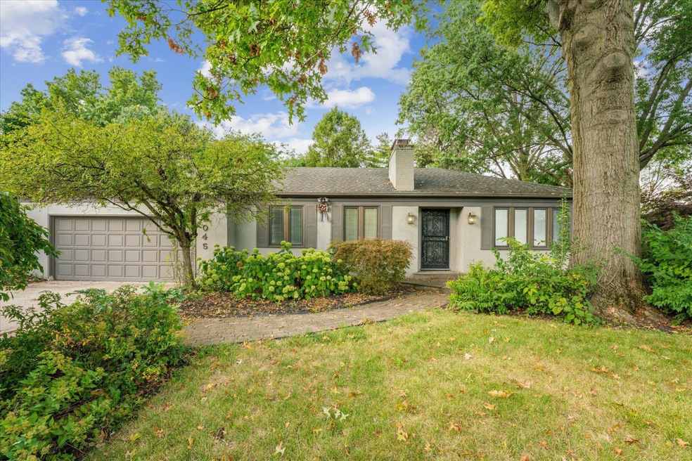 1045 Plum Ridge, Columbus, OH 43213 - photo 1