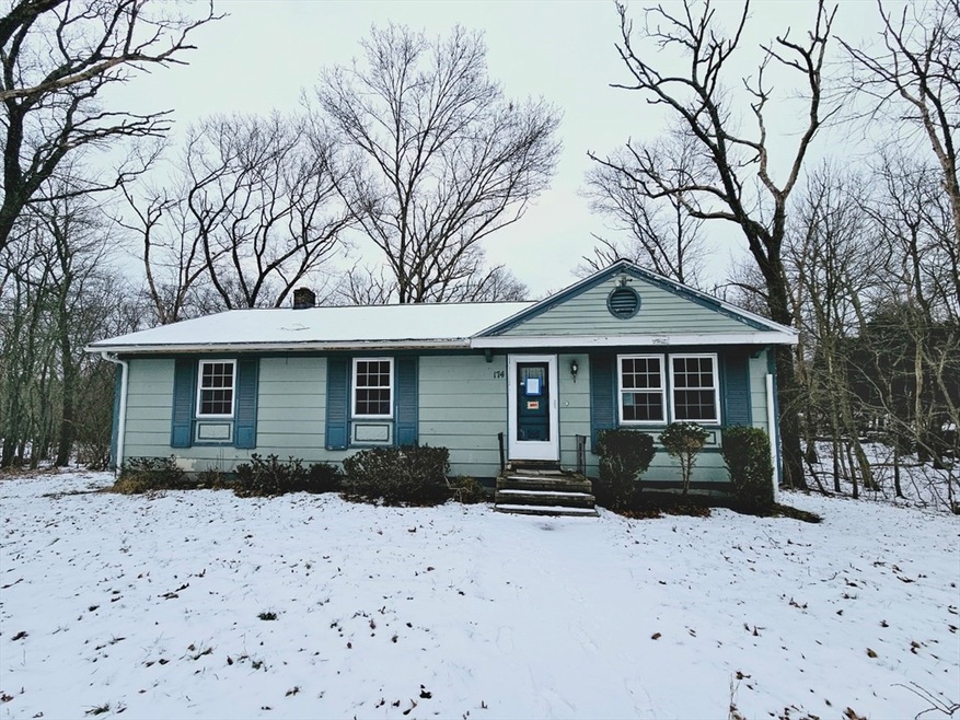 174 Providence St, Mendon, MA 01756 MLS 73204421