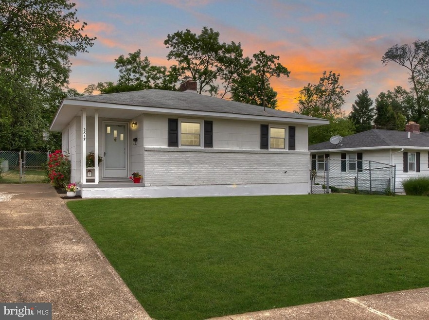 3817 Evelyn Dr, Wilmington, DE 19808 - photo 1