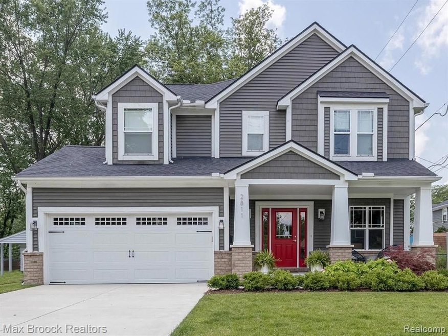 Welcome to 2811 Ardmore!