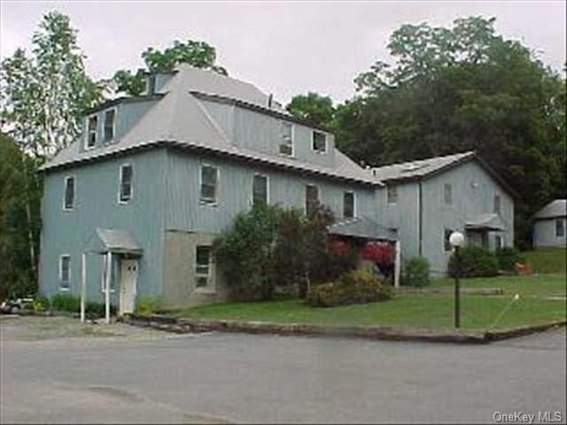 15 E Hunns Lake Rd unit 5L, Stanfordville, NY 12581 - photo 1