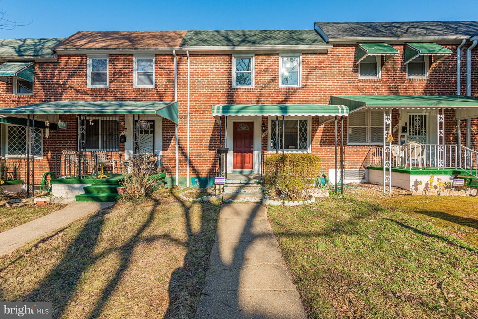 1105 Wicklow Rd, Baltimore, MD 21229 - photo 1