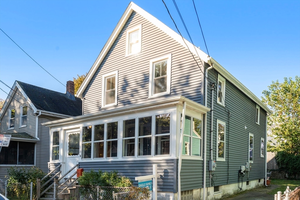Pending $1,350,000 • Co-Listing Agent