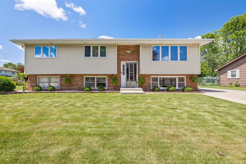 9846 Garfield Place, Crown Point, IN 46307 - photo 1