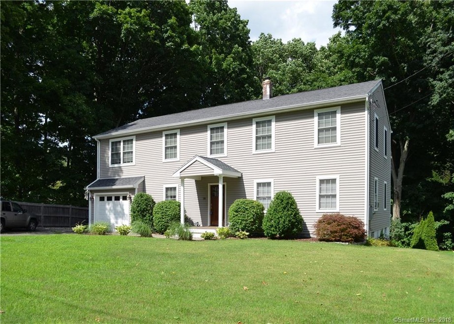 38 George Washington Turnpike, Burlington, CT 06013 - photo 1