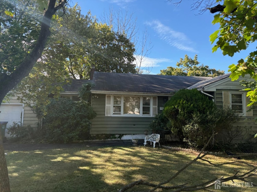 Under Contract $499,900