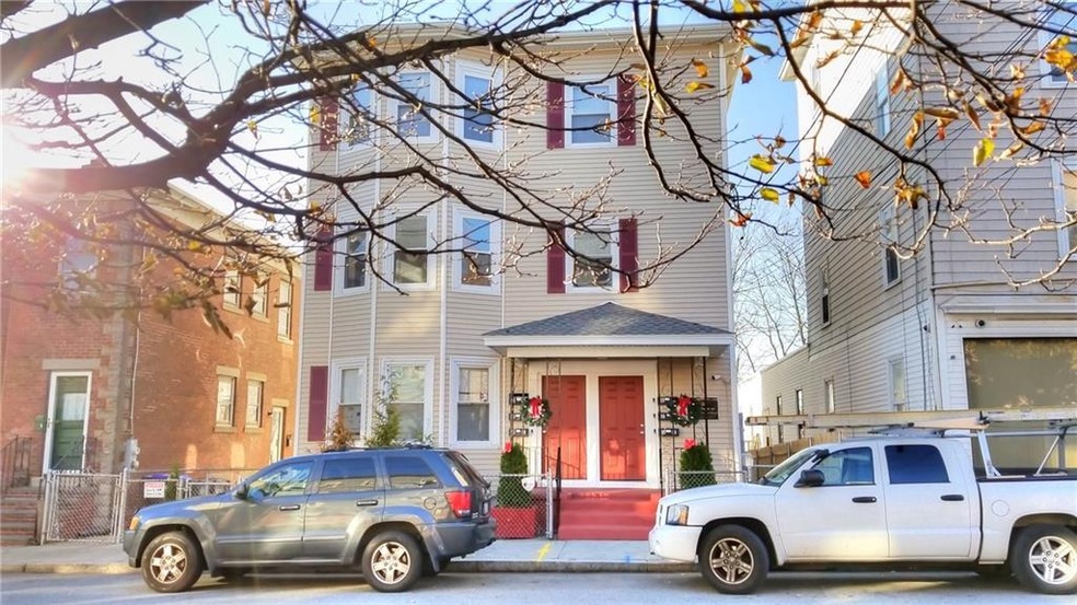 524 Charles St unit 2R, Providence, RI 02904 - photo 1