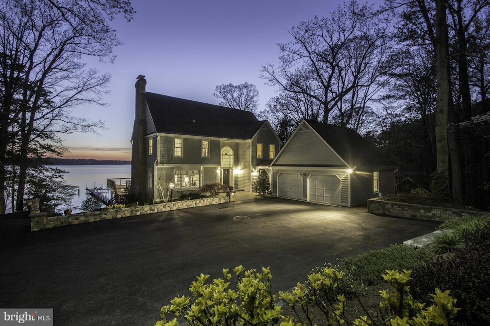 912 Old County Rd, Severna Park, MD 21146 - photo 1