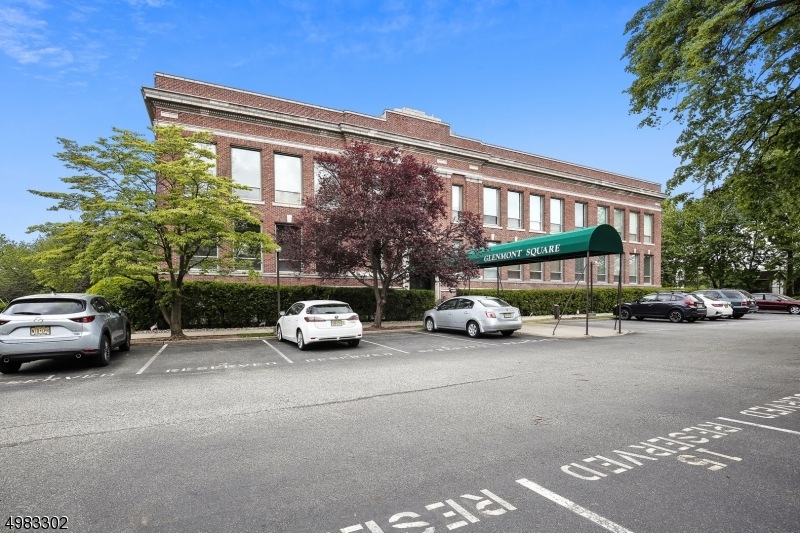 15 Glenridge Ave unit 11, Montclair, NJ 07042 - photo 1