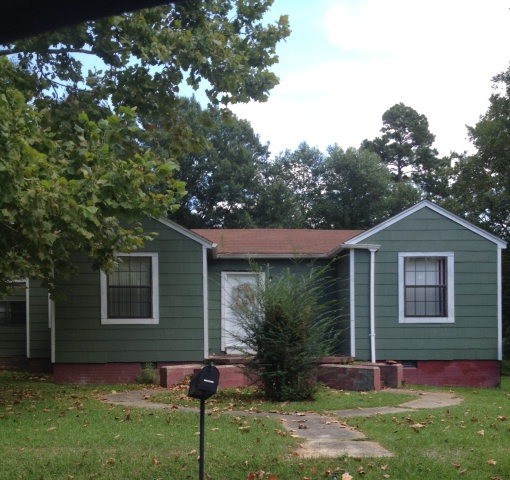 804 Caston Ave, McComb, MS 39648 - photo 1