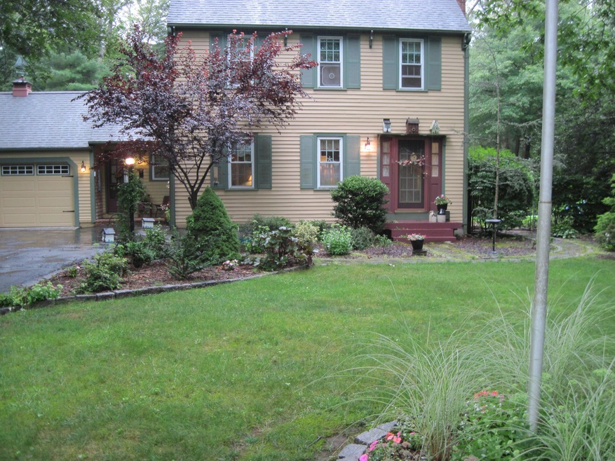 Front view of home