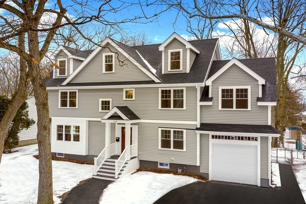 128 Rublee St, Arlington, MA 02476 - photo 1