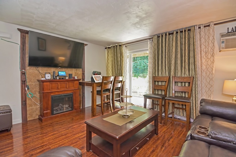 91 Spring St unit 7, Watertown, MA 02472 - photo 1