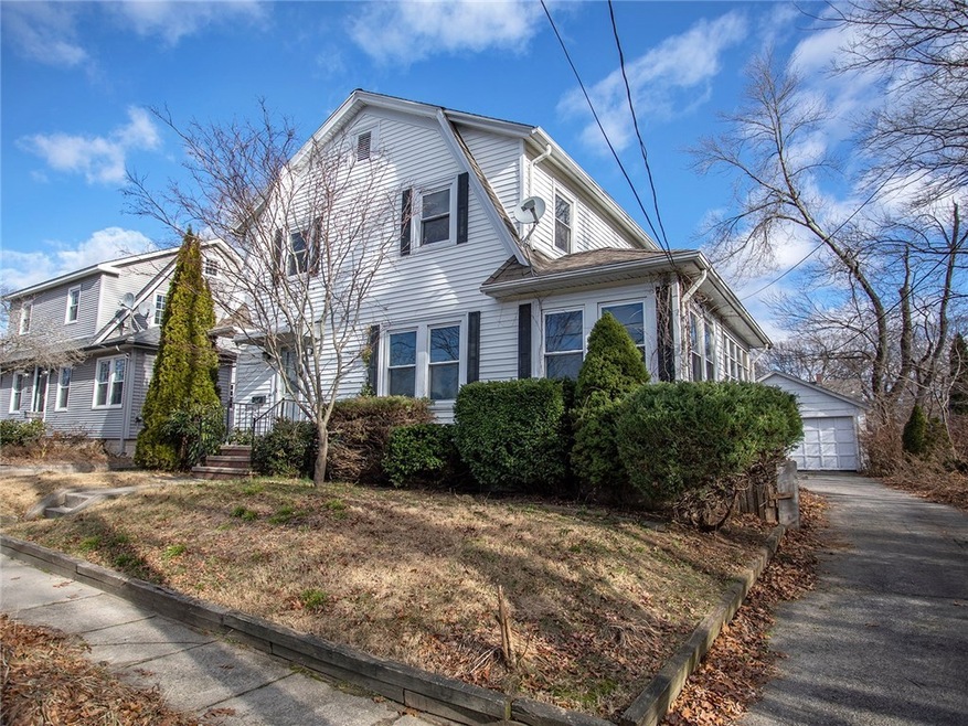 26 Rosewood Ave, Warwick, RI 02888 - photo 1