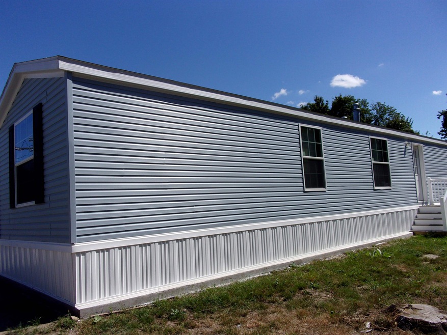 75 S Policy St unit 1, Salem, NH 03079 - photo 1