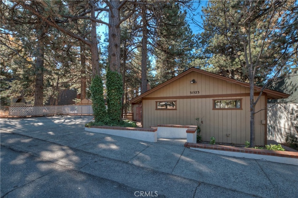 Under Contract $385,000