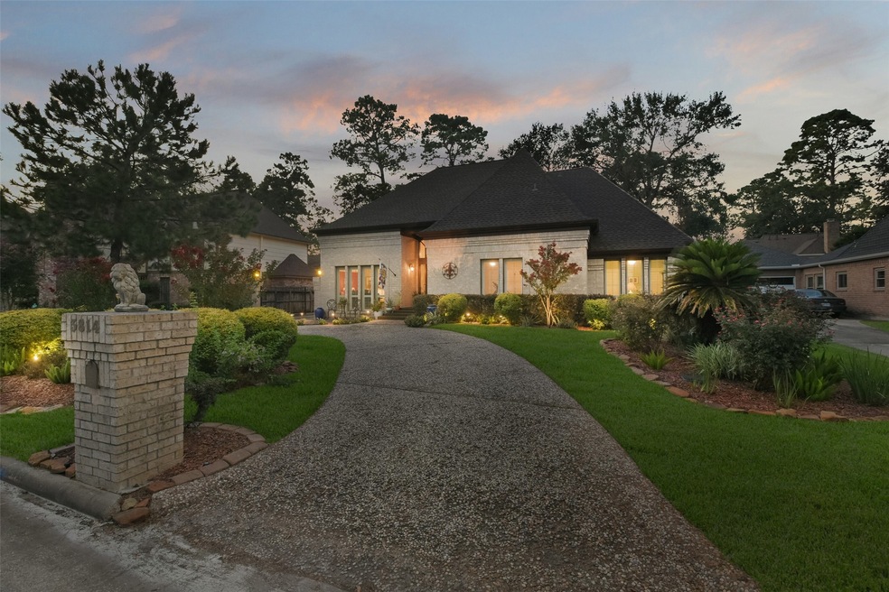 3814 Cherry Forest Dr, Houston, TX 77088 - photo 1