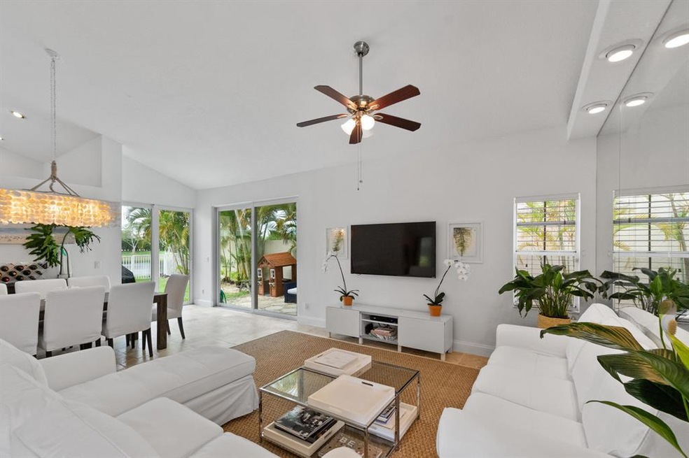 9246 Heathridge Dr West Palm-large-019-0