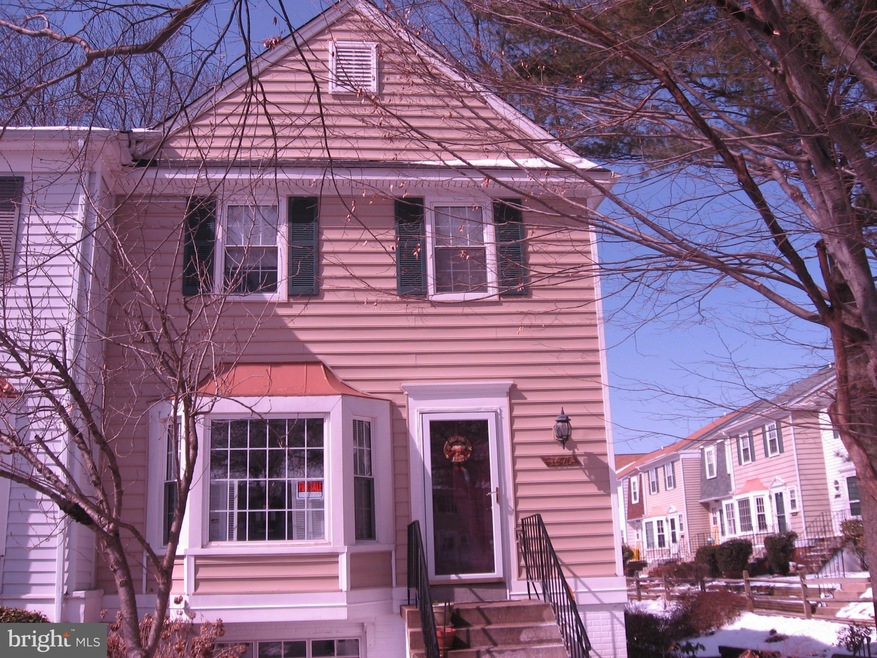 1476 Lowell Ct unit 18, Crofton, MD 21114 - photo 1