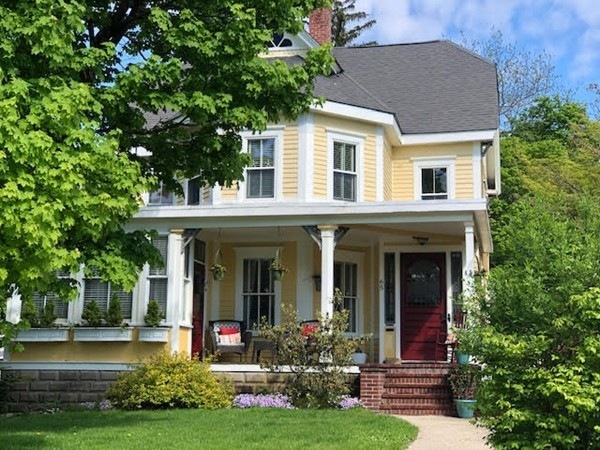 65 Crescent St, Franklin, MA 02038 - photo 1