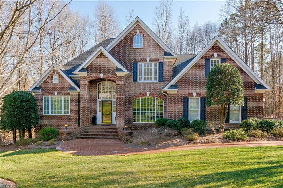 863 Anns Ct, Asheboro, NC 27205 - photo 1