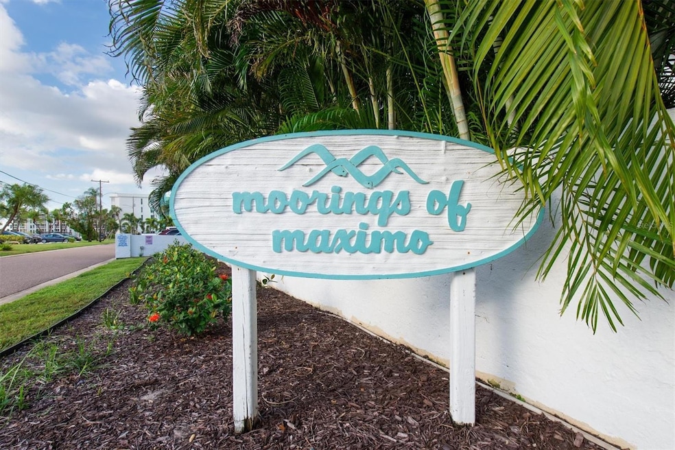 4900 38th Way S unit 302, Saint Petersburg, FL 33711 - photo 1