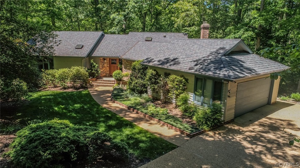 Enjoy one story living in the gated community of R