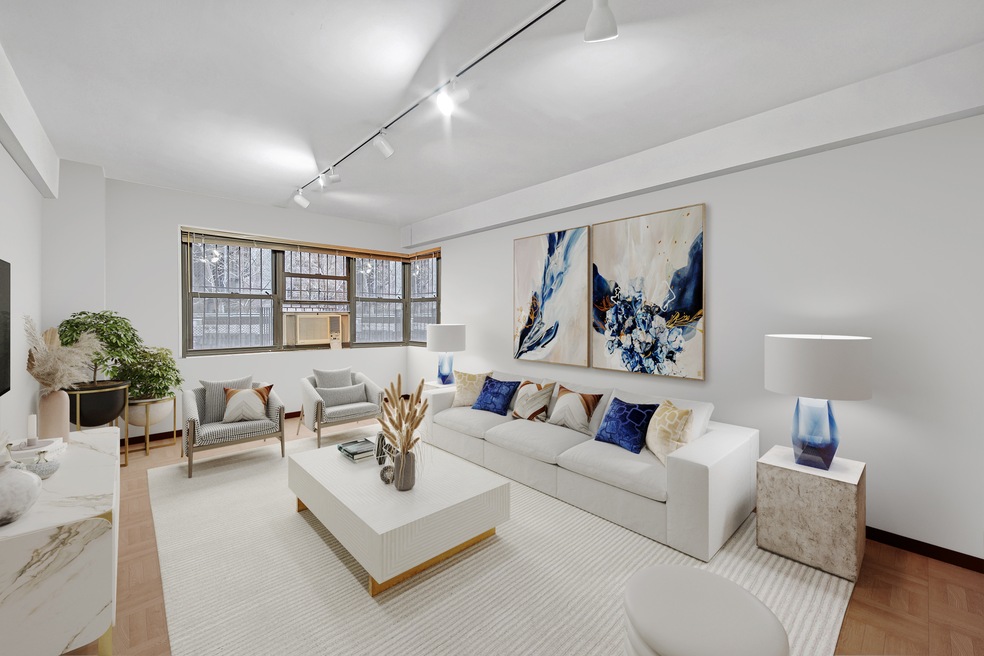 11 E 87th St unit 1, New York, NY 10128 - photo 1