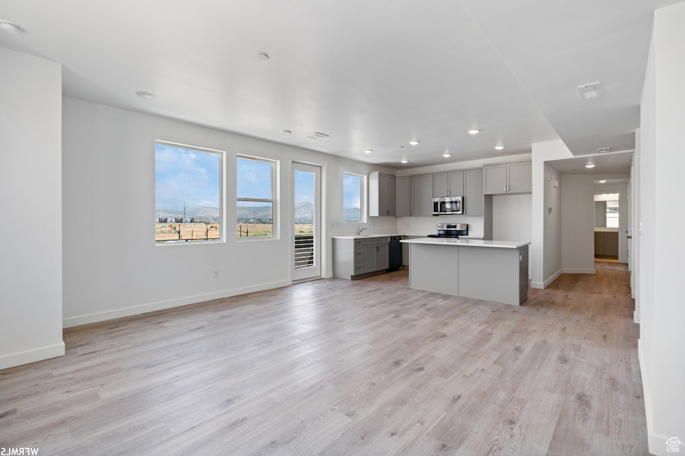 5222 W Black Twig Dr unit 2A-303, South Jordan, UT 84009 - photo 1