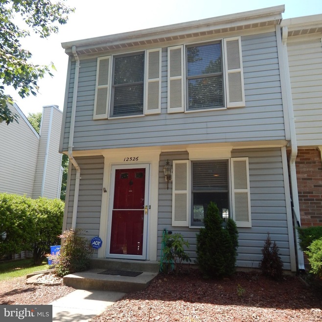12526 Willow Spring Cir, Germantown, MD 20874 - photo 1