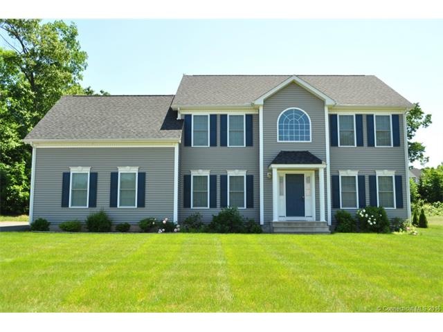 49 Tufts Dr, Manchester, CT 06042 - photo 1