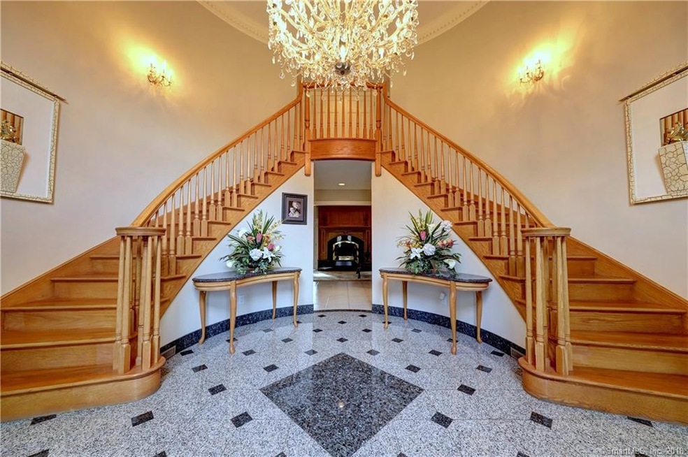 77 Crossbow Ln, Monroe, CT 06468 - photo 1