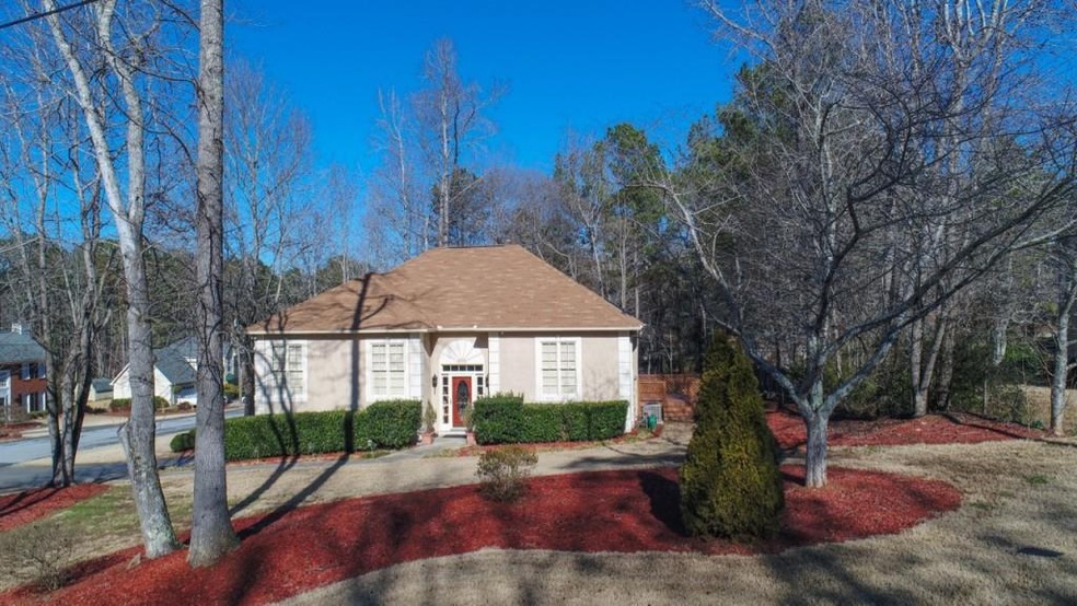 200 Amherst Way SE, Conyers, GA 30094 - photo 1