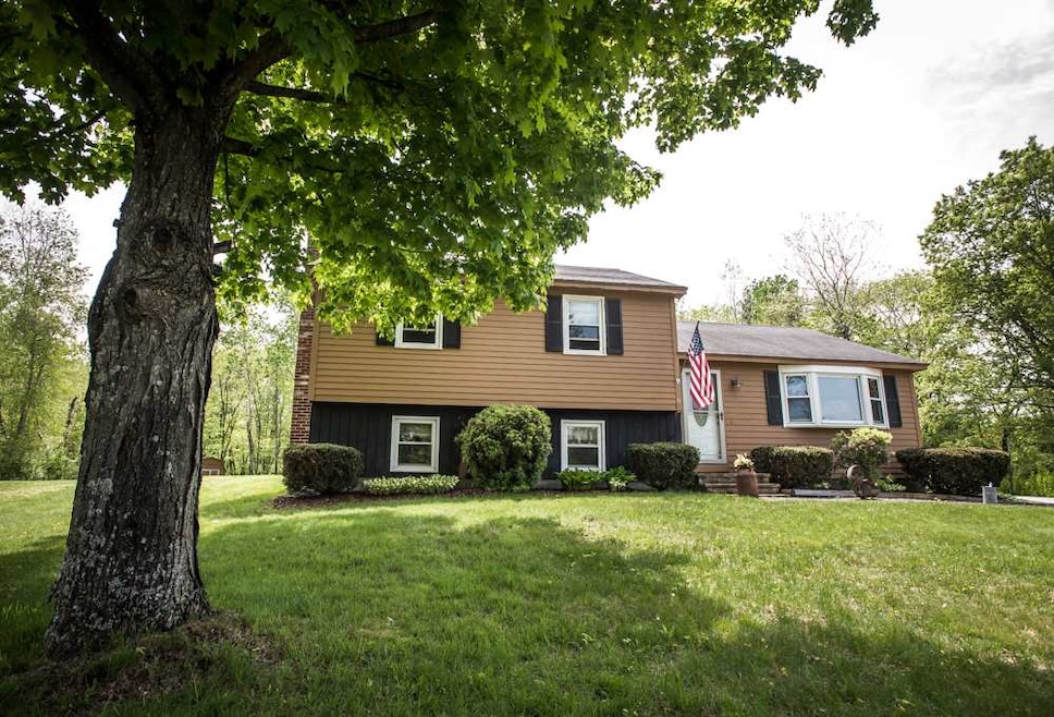 6 Terrace Ln, Amherst, NH 03031 - photo 1